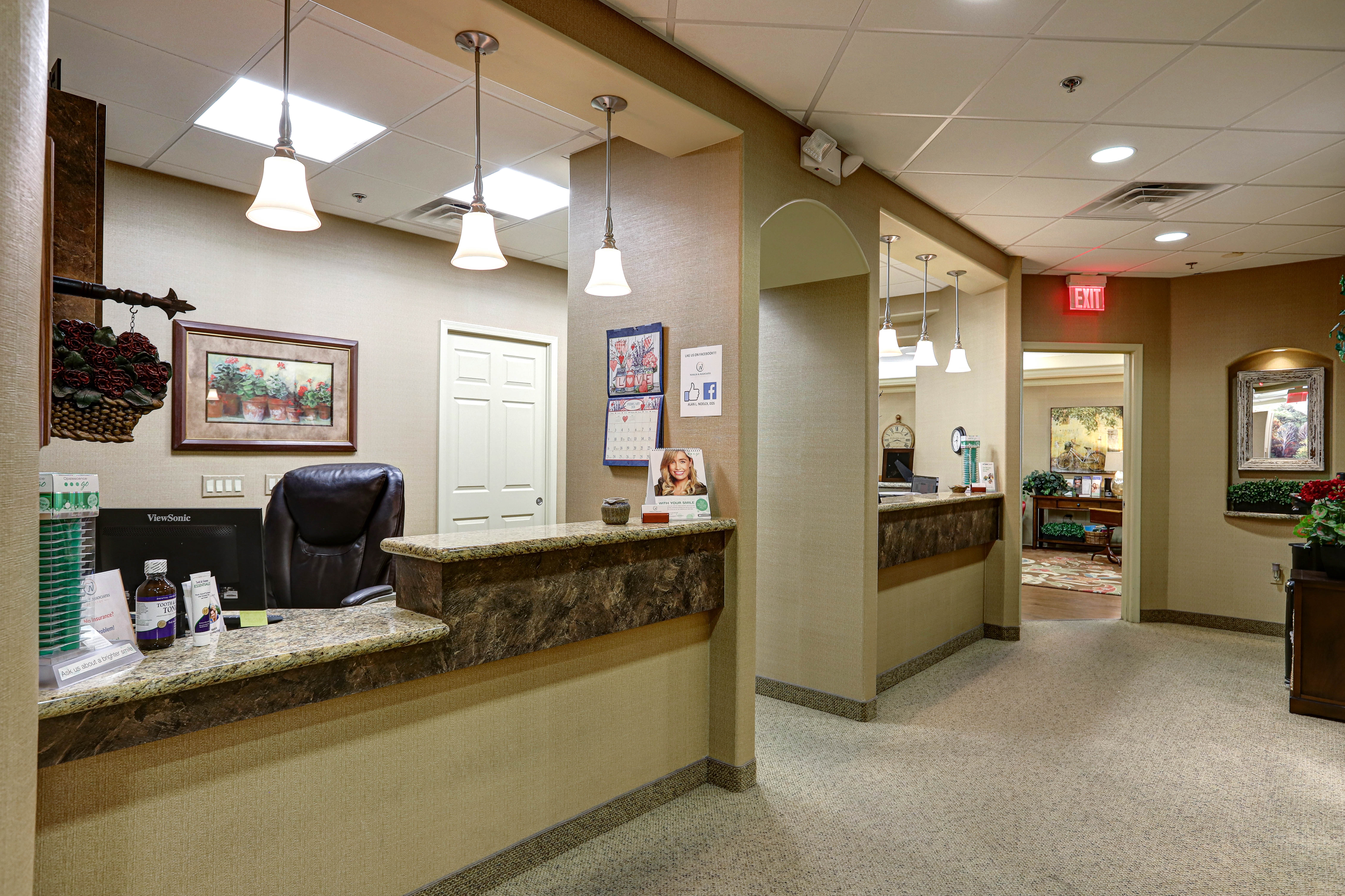 Dentist in 85340